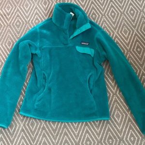 Women’s Patagonia pullover